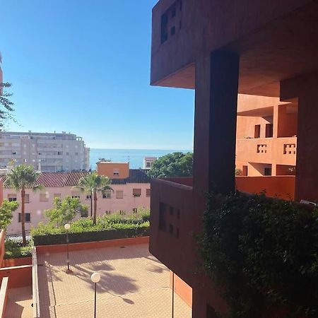 Central Estepona 3 Bed Apt With Pool And Parking Dış mekan fotoğraf
