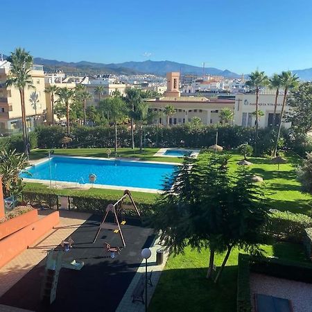 Central Estepona 3 Bed Apt With Pool And Parking Dış mekan fotoğraf