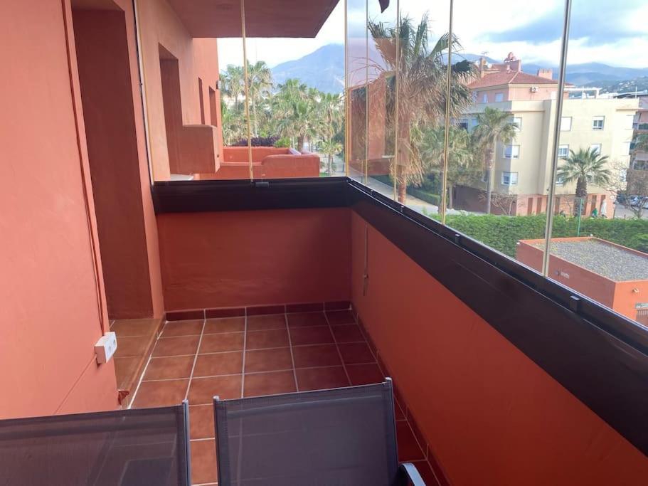 Central Estepona 3 Bed Apt With Pool And Parking Dış mekan fotoğraf