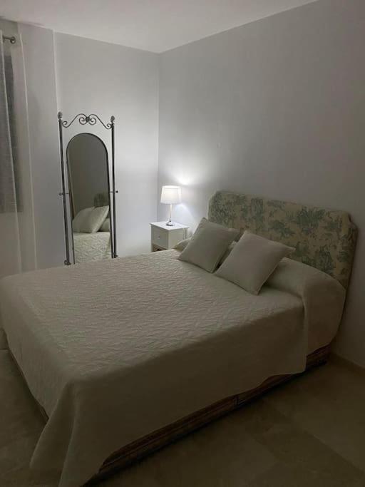 Central Estepona 3 Bed Apt With Pool And Parking Dış mekan fotoğraf
